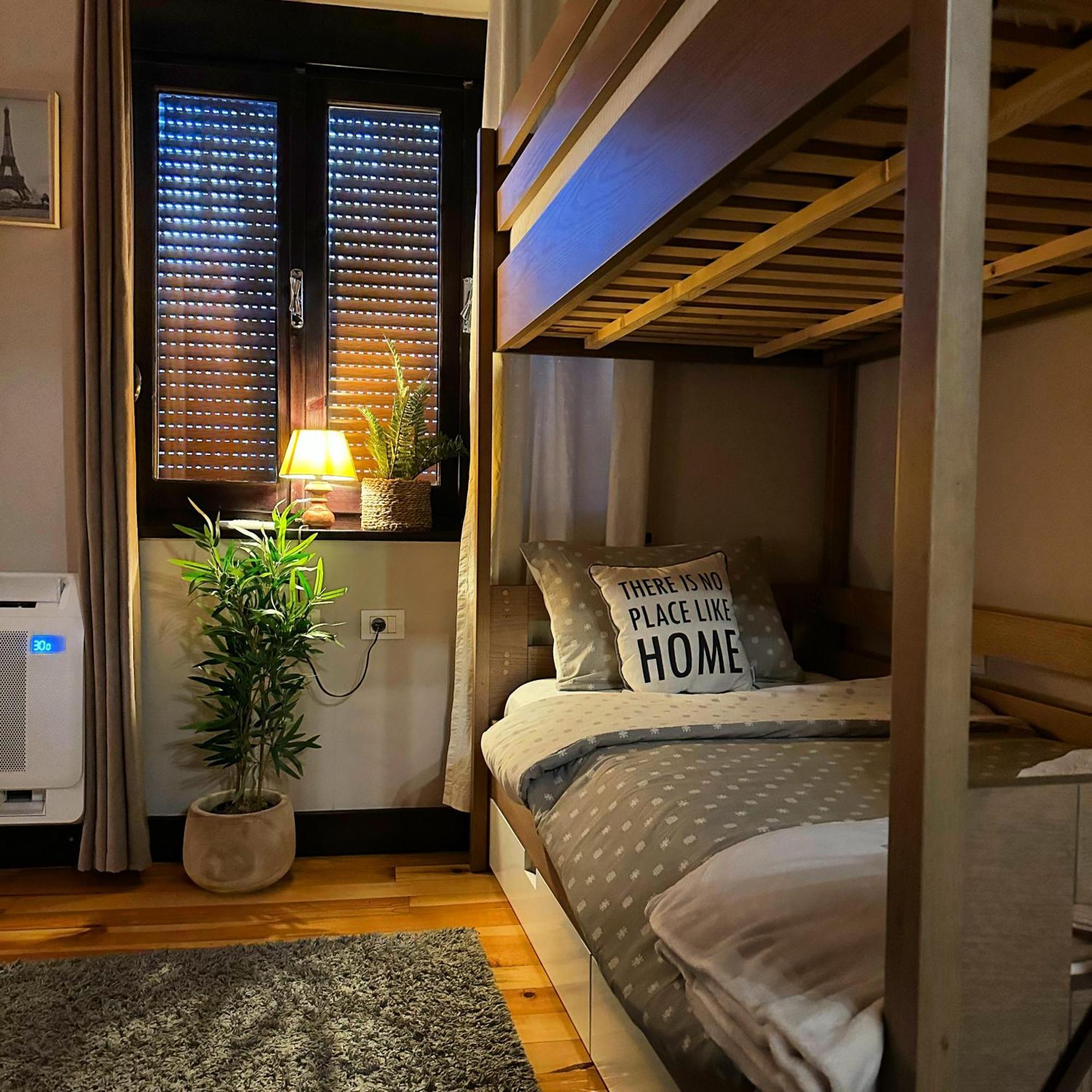 Villa Elezi 2 Korce Ngoại thất bức ảnh