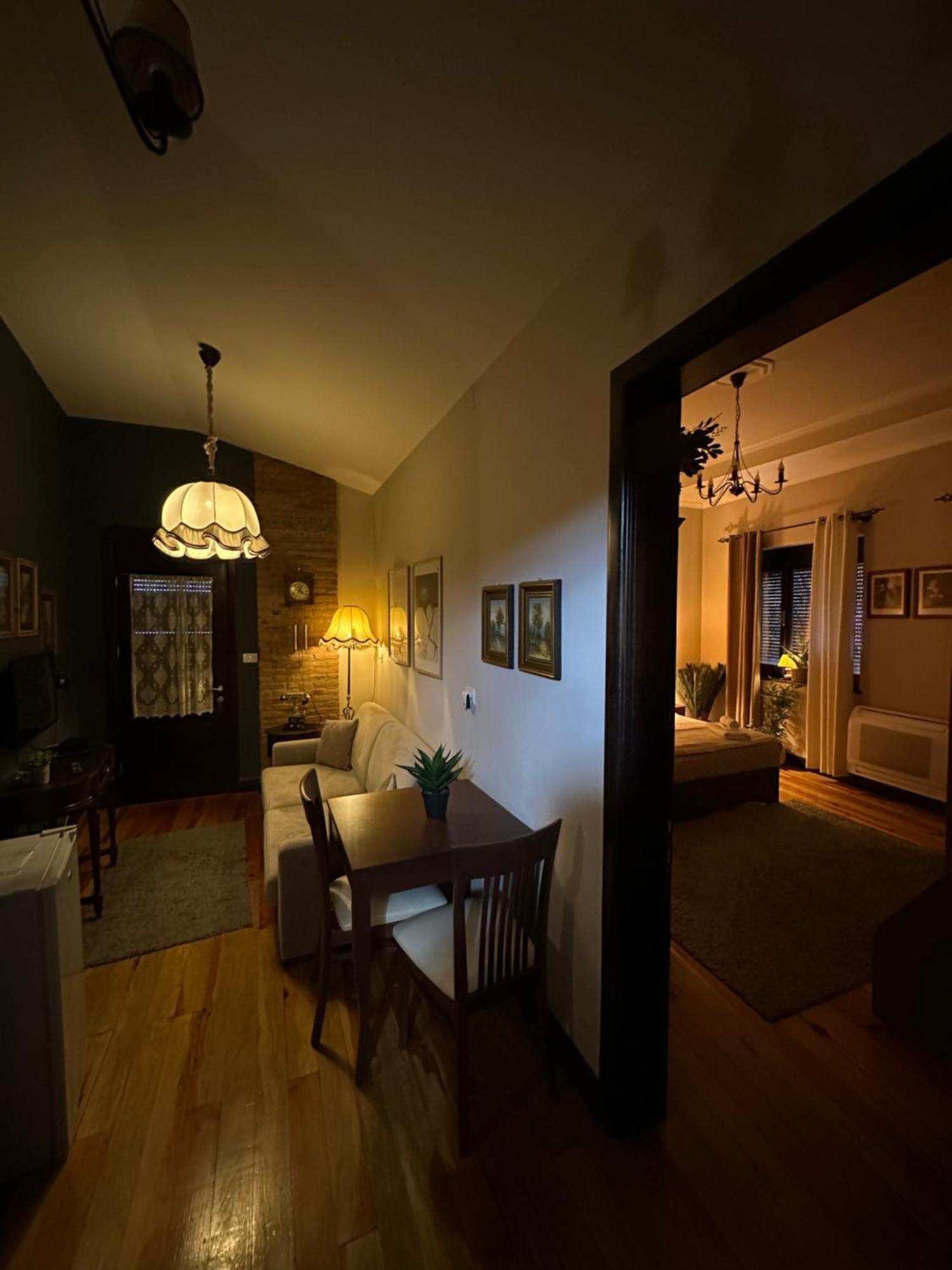 Villa Elezi 2 Korce Ngoại thất bức ảnh